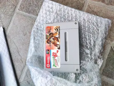 这次也是买的小件东西，用竹蜻蜓很好，包装保护到位，东西没有问题，省省了自己报关的环节，运费也便宜一点，nice不错。