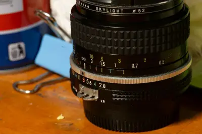 这次购买的两颗镜头是尼康ai 24mm f 2.8 镜头和尼康af 50 1.7镜头，成色都十分的棒，经过简单的清理，可以看到状态等等都非常好！感谢挖煤姬平台让我购买到物美价廉的二手镜头。