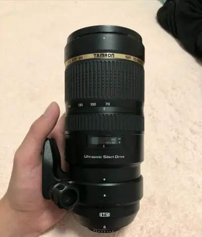 腾龙a009是腾龙老大三元之一，70-200mm焦段很实用，但是国内二手价格基本都在三千左右，特意蹲了很久的挖煤姬，以总价格（包括运费）2339的低价购入，比国内二手立省大几百块，很值得的一次购买