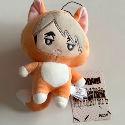 偶然刷大词条刷到的没见过的玩偶 发现一看原来是海外限定玩偶 收到手真的超大一只 还差宫侑配平 嘿嘿 期待下次