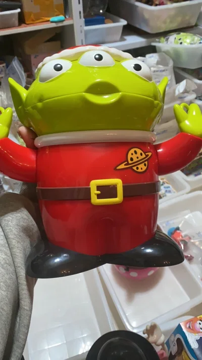 基本都和描述一样，价格也很实惠，简介里说明的很清楚，保存的状态也很好，基本无暇，或者是能接受的微瑕，平台反应速度也很快！