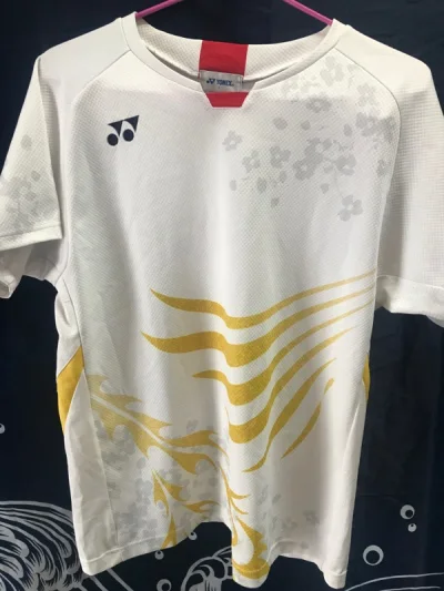 又一次海淘轻松下车，挖煤姬下单是真的快，秒切，不懂操作就问客服，真的好有耐心，特别礼貌。真心感谢。拍子真的好看，实用