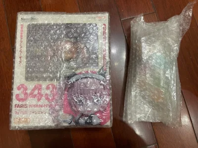 切的很快，切到了好价菲利丝和御坂妹小粘土人很快乐！竹蜻蜓包装很用心都是八角尖尖，每个商品都单独包装而且也是加厚了的泡泡纸，半个月不到就到手了，速度很快而且免税，不用申报真的很快乐，东西少很推荐竹蜻蜓 