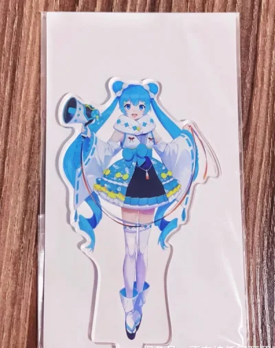 代购软件的服务给人很好的体验。日本动漫周边的选择也很多，价格公道。好评返积分活动更是加分，为下次购物积攒了一些优惠，非常满意这次的购物体验。