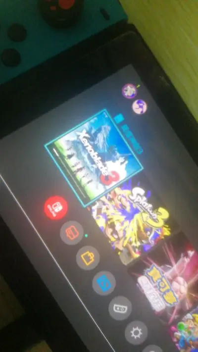 异度之刃3dlc礼品卡，原本打算等卡带的，但是收集了些信息感觉不会出了，虽然比数字版的贵了近50，但想想算了。收到就很开心了。

第一次用，意外竹蜻蜓算挺快的。（★只不过上航班是真的。。）