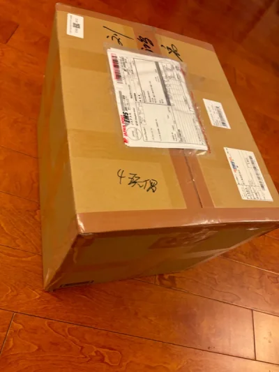 孙悟空和布尔玛的经典造型 一次到位 非常好看

EMS发货非常的快 打包依然稳 很多填充 非常棒 很好