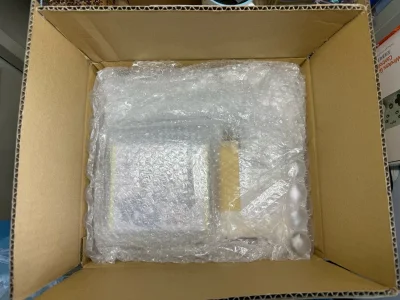 合四单，运费45RMB，重量950g。30号签收，耗时共19天，合单审核到签收共17天，发货到签收共13天。
竹蜻蜓运费真的很实惠、、切到了好价文件夹和透卡，太美丽了