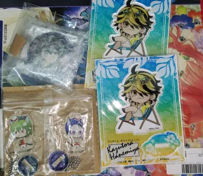 堂堂晒单三度袭来！挖煤安全到达！这次东西较大，打包有加固，分别帮我包好了整齐摆放在箱子里，没有磕碰！完好无损！
淘的谷子和新的一样！幸福感倍增QvQ
合单指引清晰，物流时效很快哦！