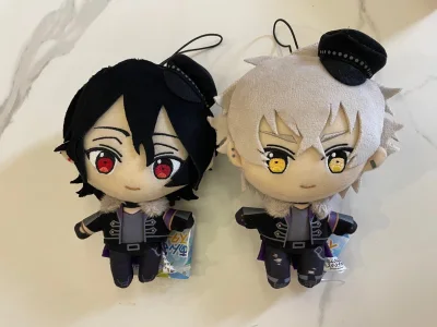 是谁2023年突然文艺复兴嗑上零晃了……
为了接老零回家顺便又带了个嗨努的一单，
可爱！！无限回收嗨嗨
看到我的宝宝们就幸福，
挖煤姬的包装一如既往地干净安全！
有空就来挖一挖争取早日凑齐es大楼ww