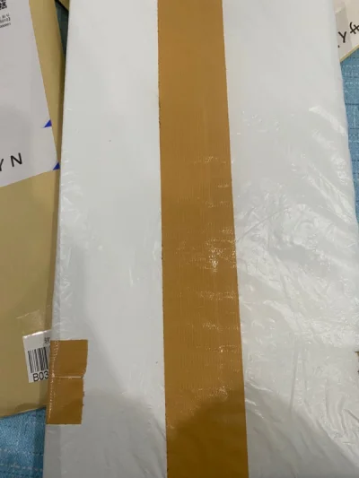 这次选择的竹蜻蜓，速度很快很不错，yhm的包装以后看人，现在比较喜欢带相册的买家这样会让人安心一点，哈哈