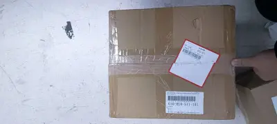 这是第28次购买了，前前后后通过挖煤姬购物已经1年了。
这次购买的物品是很经典的中古aow玩具:通过图片可以看出，虽然是几十年前制造的玩具，但涂装仍非常精致，颜色也用的非常好，玩具很有年代的味道，非常经典。
我已经不是第一次用挖煤姬买东西了，但是这次打开包裹的时候仍...