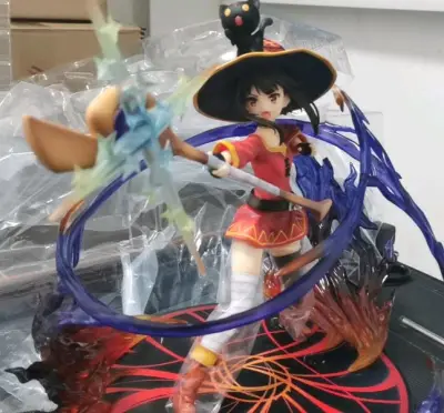 ssf出的素晴三女主之一，爆裂魔法师惠惠，红魔族最强的战士，中二少女。高桥李依亲情演绎，值得一看的经典异世界主题动画佳作。