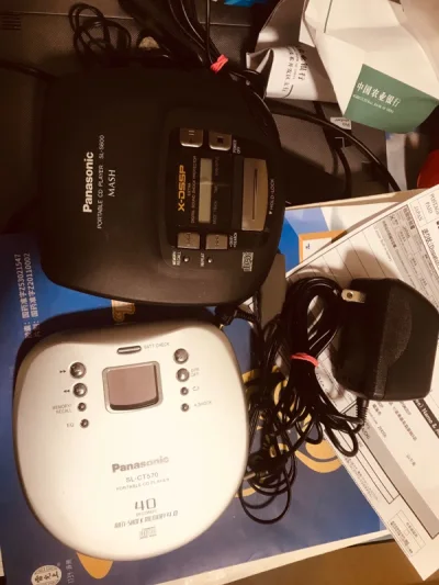 第一次总是心情复杂的，忐忑，期待，对于时效性地未知与纠结，正好赶上了双十一，解除航空，按电池，合单，发出。这每一步都很艰辛。历时一个月多几天的时间，最终收到了心爱的宝贝，机器成色，品质都达到并超越了预期，为第一次海淘画上了圆满的句号。