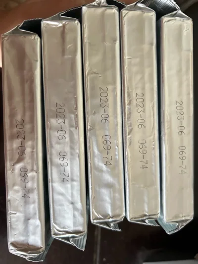 9月就到了结果申报有问题不得不退运 退运要承担来回运费300 再加上第一次发的运费 相当于在运费上就花了近500 第一次申报30也打水漂 最重要的是耽搁了三个月 这次品类填好了交税就放行了 很昂贵的代价