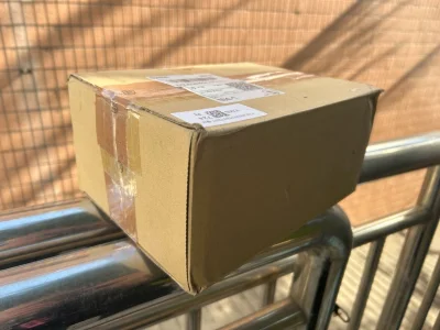 包裹包装的很好，我自己也选了加气泡纸加固，我合箱了五个包裹，合箱需要一段时间，不过快递ems真的很快，真的三五天就到了。东西有点多，确实收了点税，不过还好，总体而言比国内买要便宜的多??