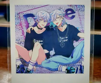 第三次使用竹蜻蜓，包装一如既往的好，速度也很快，从发货到收到大概半个月，东西到手完好无损，三张纸片用了很大一个盒子装，并且放了一堆泡沫减压，总而言之是一次很愉快的购物体验！！