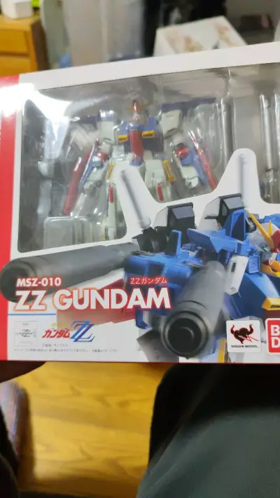 比较便宜的价格拿下两盒robot魂高达，价格正好可以用竹蜻蜓不用交税，不知道竹蜻蜓份额还有几单，现在的快递费实在不便宜