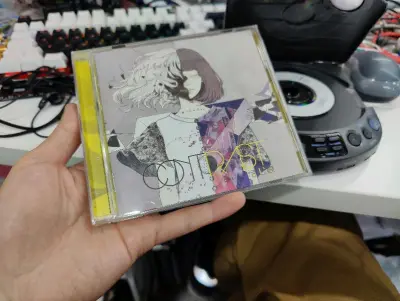 挖煤姬这次买到majikoまじ娘Contrast专辑里面包含 反语 心做し 都是超级经典 刚看了她中国巡演现场Live 特别震撼