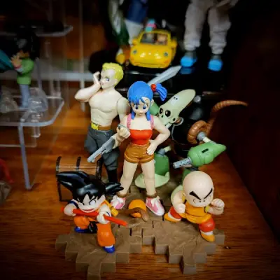 依旧是布玛小姐姐和阿拉蕾酱~
在没有变成背景板前，布玛子的造型漂亮、个性有趣…… 好好好喜欢?
阿拉蕾的橡皮人收了很多了~
准备开涂！
这一波收完后又要等很久了！
虽然合单还是很不快，但是竹蜻蜓依然是最安心的选择~