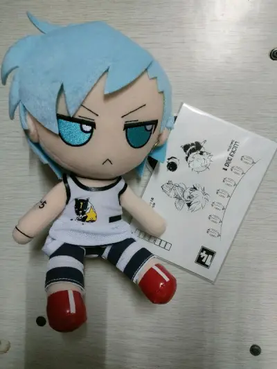 是第一次用挖煤姬在骏河屋代购了娃娃一类的物品，不是特别大的一只，不过快递包装一直很用心，用了硬纸板和很硬的箱子，因为有之前的积分，走的EMS发货后三四天就到了还不贵
不过哈哈哈哈哈Ivan你怎么扁了