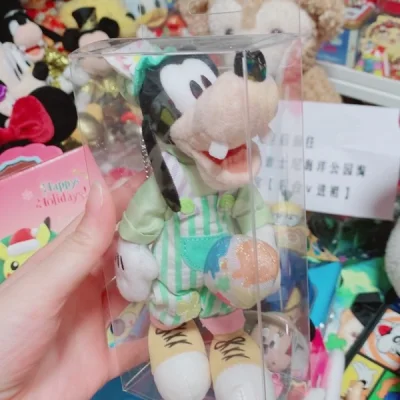 ?感谢挖煤姬竹蜻蜓提供的既快捷又便利的运送，让我坐在家中都没意识到刚过了几天，我的宝贝就送到家门口了，打开总是满满的惊喜！
☘️包装也特别的好，我的塑料小黄人爆米花桶和当时链接里的图片的样子一样，没有任何划痕磕碰！感谢！
?最重要的是，竹蜻蜓运送方式不需要考虑关税问...