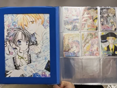 终于等到你，老年人的记忆。每次坐在tvb翡翠台等待你唱歌经典作品，情梦相册啊感谢俊河屋，超级好价的卡册不枉我苦苦等待大半年。今年也等到唱k小鱼仙的复刻了。稳稳拿下复刻本