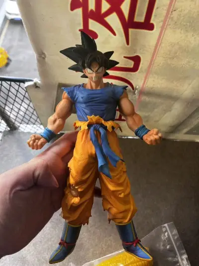 又到了两个伙伴了我的龙珠大家庭又完整了一点，这次选的竹蜻蜓快递真的快很迅速了，不用像海运一样等了好久