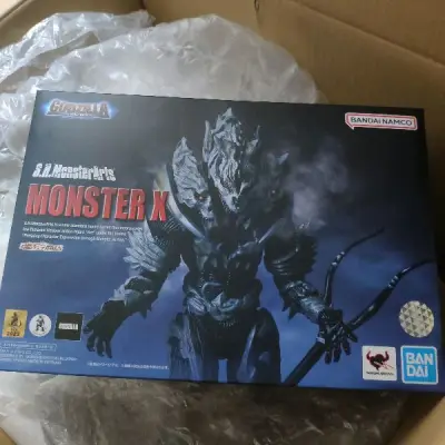 这一次我是合成包裹，耗时7天左右，东西比较重，我选择走海运，大概用了2几天，快递到了后，打开包装很完美，很结实，东西也很优惠，感谢挖煤姬，让我捡漏。