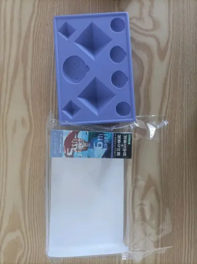 第十二次购物体验，这次选择了竹蜻蜓，速度很快，不到半个月就到手，泡沫纸给的很多，东西到手都是无损伤八角尖尖