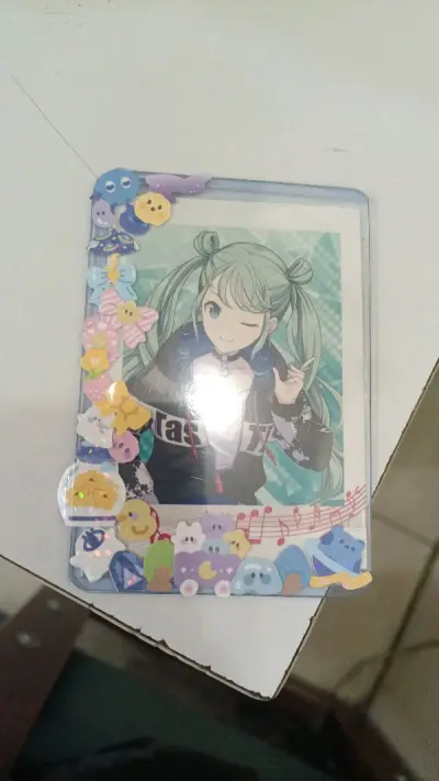 とてもとてもこのカードが好きで、美しいぼうっとしました！！！(先生の書く字はとてもかわいいです)(私は写真が下手で妻の美しさを表現できません…)