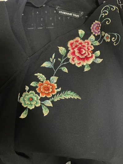 代切很快，日本卖家那边发货也很快；找客服客服也都能基本解决，物流很快，商品收到也很满意；唯一不足是合单速度太慢了