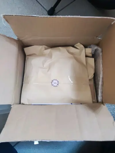 具体也忘记多少单了！东西不多，所以选择竹蜻蜓，包装保护到位，用时15天。其实运输估计就几天，大部分是审核中的时间。