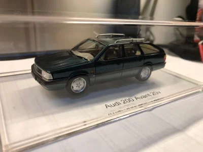 非常好的购物体验，从搜索、下单、支付到选择合并邮寄和发货都很顺。收到包裹后发现包装的也特别到位，包装盒结实，并且内部缓冲也很合适，整个包裹大小也合适。东西完好无损。