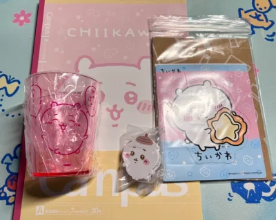 第一次使用挖煤姬收到货，体验较好。东西有点少樱花妹包装很好，物流也很顺利，物品没有损伤。等待的过程还是有点担心的，拿到手很开心，第一份到手的chiikawa，我家吉伊真的是好宝宝！