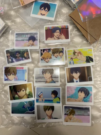 实物与卖家描述相符，寄过来的时候四角尖尖，包的很严实，物品都没有损伤，体验很好，七天就到了速度超快以后也会继续用挖煤姬切煤哈哈哈哈，还有好多东西在囤着到时候也用EMS寄回，入库之后还会重新称重退运费哦！真的很划算