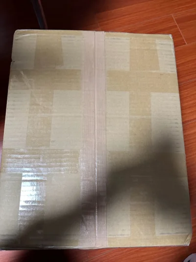 打包给力，买的popz青雉，很大只，很帅，另外pop黄金帽子乔巴，是日本一个限定。都是拆过，里面成色很ok。