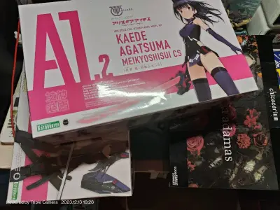 第n次在挖煤姬下单了，舒适度极强。可惜半夜迷迷糊糊买错东西了，不过下单和运输速度都挺快，就是部分岛内运费还是有点贵，包装也挺不错的最近的各种优惠活动也挺多的，希望越做越好。