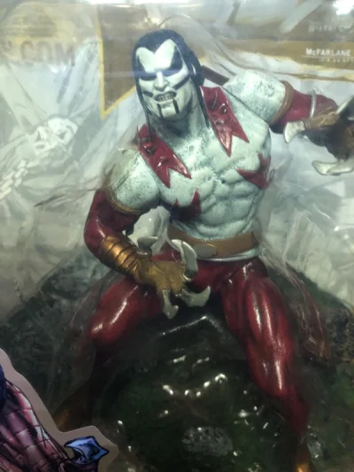 麦克法兰10周年的利爪东西很大，还带地台，漫画还原度很高，老莫迪就不说了，涂装造型都十分逼真，很写实，都是好东西！