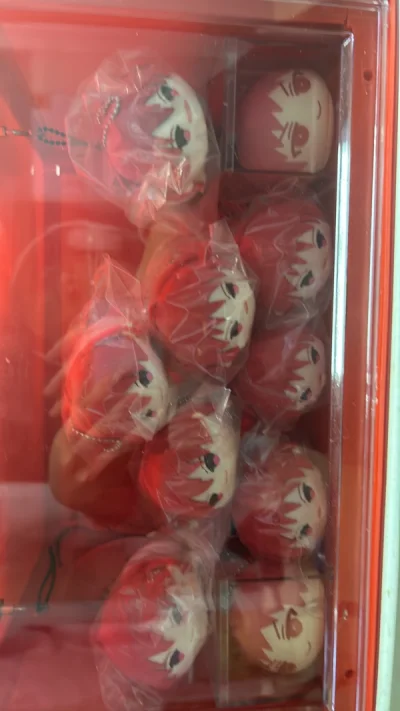 竹蜻蜓很便宜350rmb以下不用税，其实还能再买的不想交税，八个趴趴重量400多g，运费就30国际➕国内，快递很安全，我的宝宝特别萌