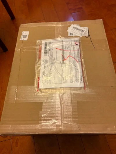 几个小件合单发了海运 是个很不错的选择 节省了很多运费 打包很好 时间也不会太久 海运也是一个非常好的选择