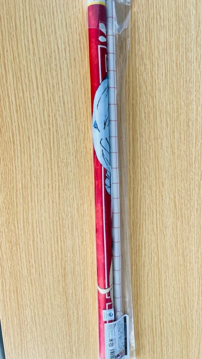 好家伙，第一次海淘没被税。这次挺快的，快递五天就到了。要凑满三张图片挺难的，毕竟这是一个画嘛，怎么看都一样hhhhh。