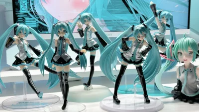 拿到手盒子都很好！包装特别严实！半个月就收到了。手办也没有什么瑕疵 未拆封的！东西很便宜！就是邮费跟东西一样价格了呜呜呜！没办法！下次还要买