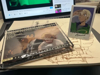 伟大的电影展m20原画砖…实物超级美丽，很有质感，左下角有标帧数时间。这块是偶然切到的超级好价…加上国际运费也比国内便宜很多。

稍微重一点的原画砖用竹蜻蜓很划算，就是年底了竹蜻蜓有点慢。