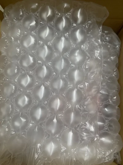 第一次买gsc，很开心能够买到稀有的，包装完美，物品被保护得很好，非常满意，还有几个包裹在路上，希望能快点收到