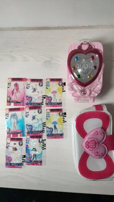 这次在挖煤姬购买的光之美少女变身器很好 都是全新的 成色非常棒 下一次还在挖煤姬购买 我要继续购买光之美少女的玩具