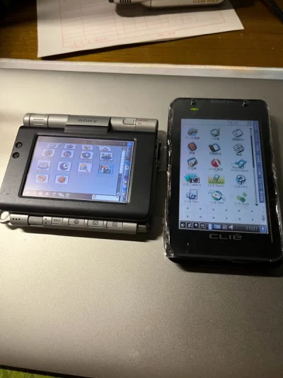 这次的海运，时间比较久，一个多月到手，不过开箱的时候一切都值了，非常好没翻车，尤其是拼图扑克太精美了，继续哈哈哈