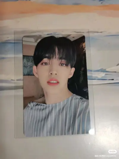 第六次使用挖煤姬买小卡啦，这次在日拍上看到了梦情小卡，就果断竞拍，万幸竞拍成功啦！由于日拍不能使用竹蜻蜓，为了快点拿到就选择EMS邮寄，然后非常顺利的拿到啦！