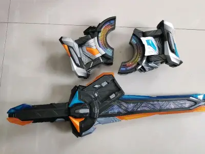 东西完好无损的到手，发货很快，已经收到货了，商品和描述的差不多，质量没问题，关键价格也合适，在这里买还是很放心的，好评！