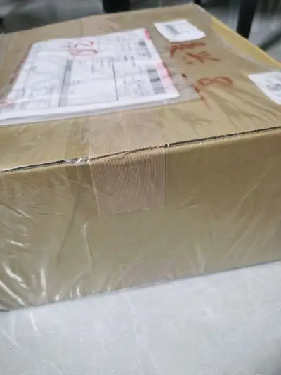 购物体验好、快递打包严实，发货快，客服回复态度认真及时，里面的东西完好无损，很好的一次购物体验，下次继续购买。