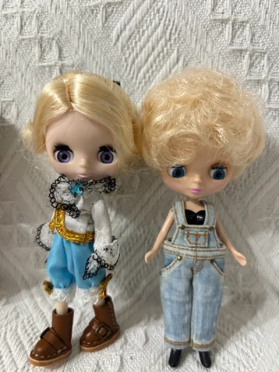 淘到的东西都很好，二手成色也很好，遇到问题客服也能积极解决；唯一不足的是合单时间太长，建议提高合单效率，物流方面依然尽可能选择竹蜻蜓，免去很多烦恼。